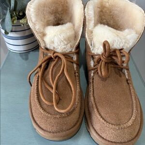 Uggs size 7